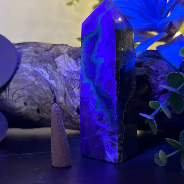 Volcano Agate (UV Reactive) - Perfect for meditation