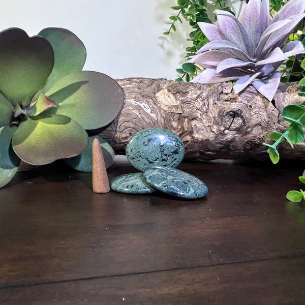 Kambaba Jasper Worry Stone - Grounding & Centering