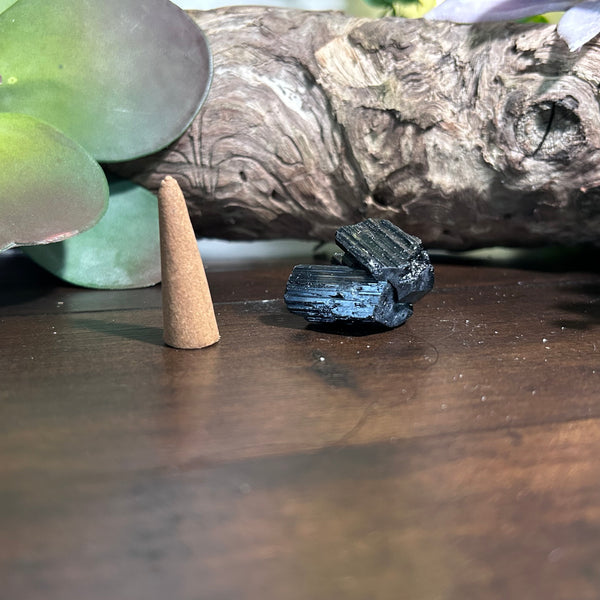 Black Tourmaline - Protective & Calming