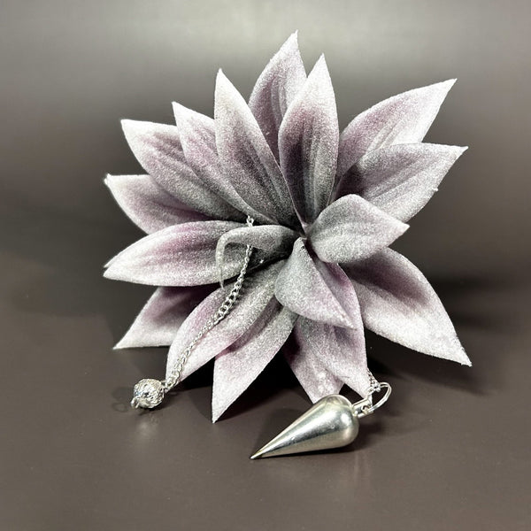 Silver Metal Point Pendulum - Lucid Willow - Pendulum